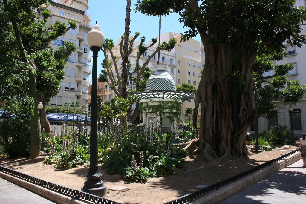 Mendez Nuñez Alicante Exterior foto